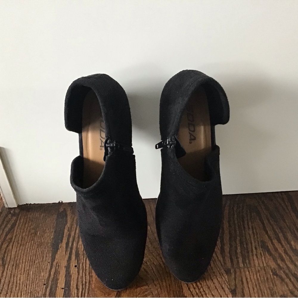 Black Women's Shoes